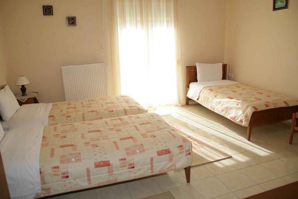 Elanthi Hostel Kastoria Extérieur photo