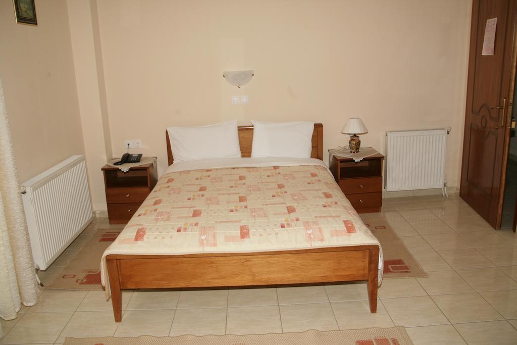 Elanthi Hostel Kastoria Chambre photo